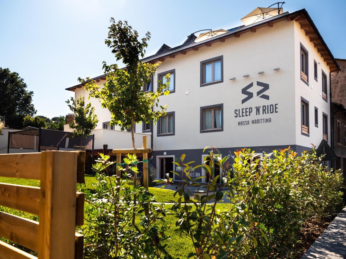 Sleep 'N' Ride Massa Marittima Hotel Exterior photo